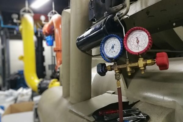 Teste de estanqueidade em tubulações ou linha de gás NR13